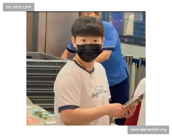 孙颖莎宣布正式加盟新东家 球迷纷纷送上真挚祝福期待新征程 孙颖莎宣布正式加盟新东家 球迷纷纷送上真挚祝福期待新征程