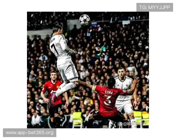 33岁前皇马巨星屡战屡败 国家队12年无冠看C罗捧杯庆祝心酸不已